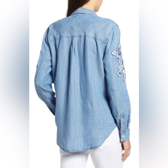RAILS - Ingrid Floral Embroidered Patches Chambray Shirt Size XS - Picture 3 of 11